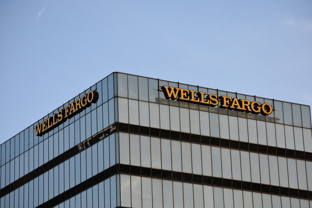 Wells Fargo Presents New APIs for Commercial Banking Clients